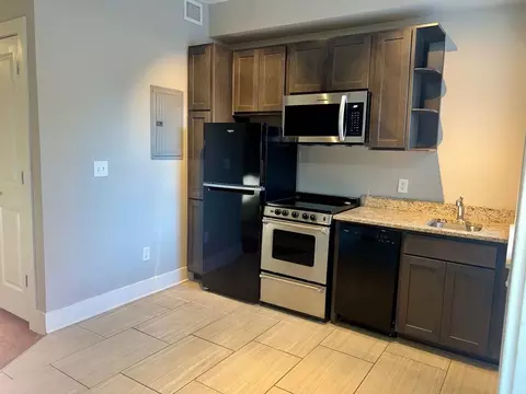 2211 Howard St, Omaha, NE 68102