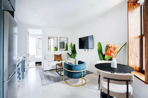 141 E 33rd St, New York, NY 10016