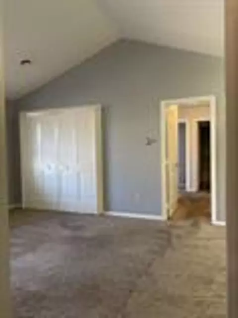125 Berwick Dr, Urbana, OH 43078