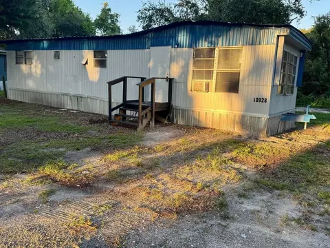 Whispering Waters Way, Gibsonton, FL 33534
