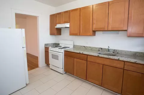 5339 S Woodlawn Ave, Chicago, IL 60615
