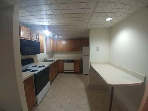 69 Trinity Pl, Albany, NY 12202