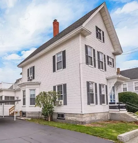 27 Laurel St, Concord, NH 03301