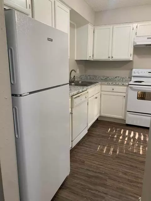 3425 English St, Wichita, KS 67218