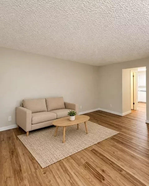 1323 E Reserve St, Vancouver, WA 98661