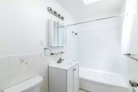 3440 20th St, San Francisco, CA 94110