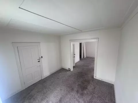 514 E 6th St, Duluth, MN 55805