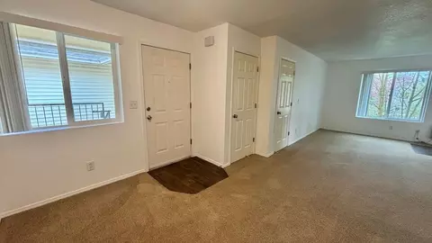 3410 SE 143rd Ave, Portland, OR 97236