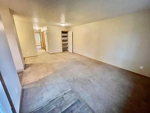 3410 SE 143rd Ave, Portland, OR 97236