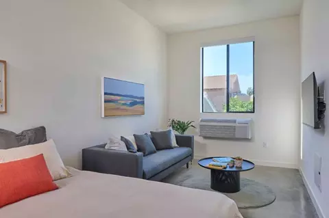5933 Monterey Rd, Los Angeles, CA 90042