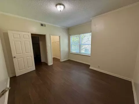 1825 Starboard Dr, Baton Rouge, LA 70820