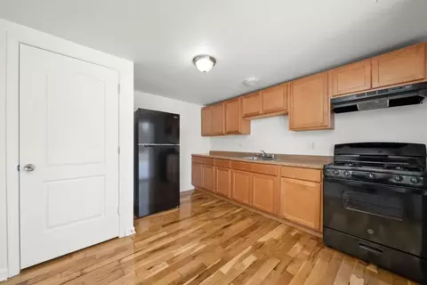 158 E 133rd St, Riverdale, IL 60827 photo 2