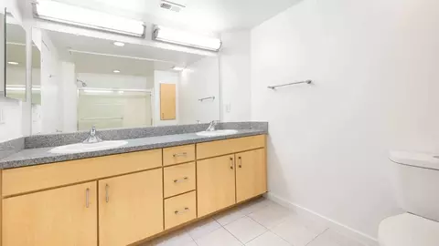 375 E 2nd St, Los Angeles, CA 90012 photo 13