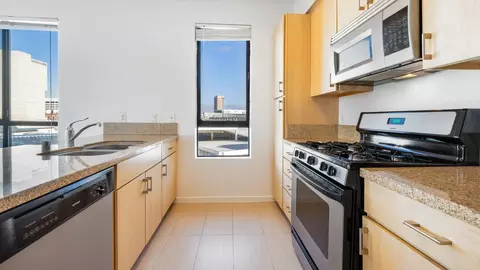 375 E 2nd St, Los Angeles, CA 90012 photo 5