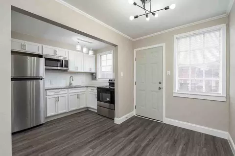 1535 Fort Henry Dr, Kingsport, TN 37664