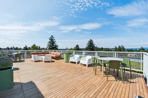9208 20th Ave SW, Seattle, WA 98106