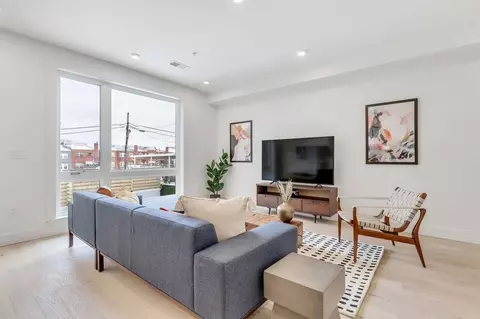 331 15th St NE, Washington, DC 20002