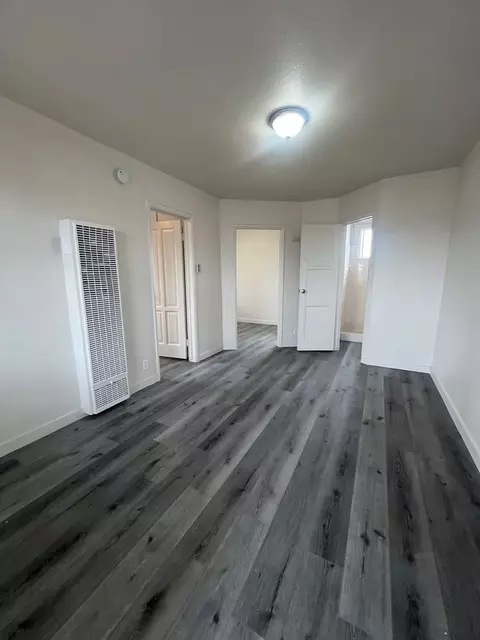 10019 S Hoover St, Los Angeles, CA 90044