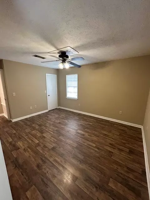 900 Whitworth St, Jackson, MS 39202 photo 9