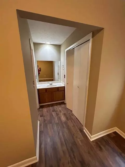 900 Whitworth St, Jackson, MS 39202 photo 12