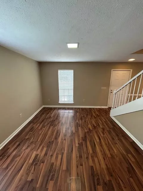 900 Whitworth St, Jackson, MS 39202 photo 4