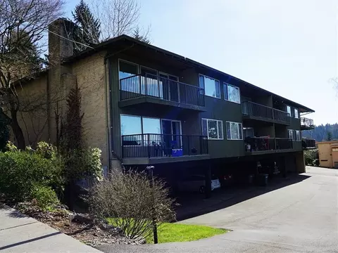 10315 NE 187th St, Bothell, WA 98011