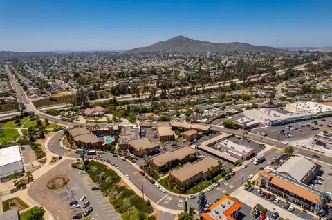 9071 Dallas St, La Mesa, CA 91942