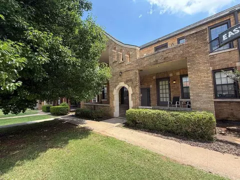 800 East Dr, Oklahoma City, OK 73105