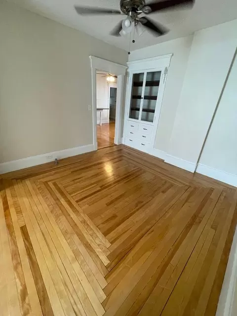 669 Chestnut St, Manchester, NH 03104 photo 2