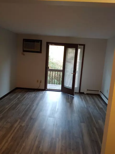 1875 Turner Blvd, Elyria, OH 44035