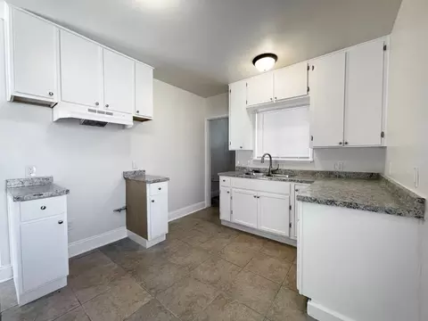 9 Th St, Chino, CA 91710