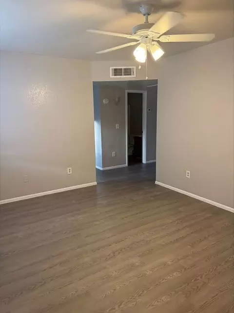 1626 W Desert Cove Ave, Phoenix, AZ 85029 photo 4