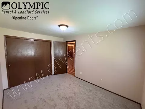 6618 Littlerock Rd SW, Tumwater, WA 98512
