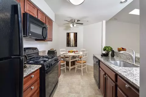 11401 July Dr, White Oak, MD 20904 photo 14