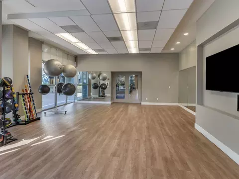 1257 Lakeside Dr, Sunnyvale, CA 94085 photo 23