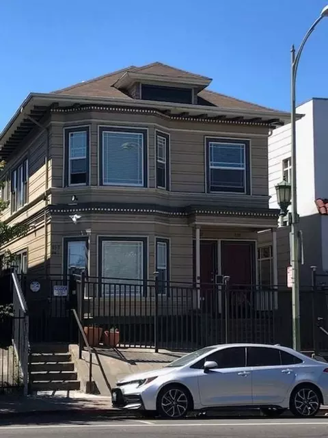 937 International Blvd, Oakland, CA 94606