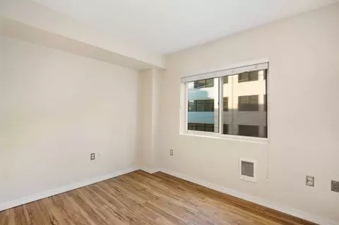 219 E Garfield St, Seattle, WA 98102 photo 35