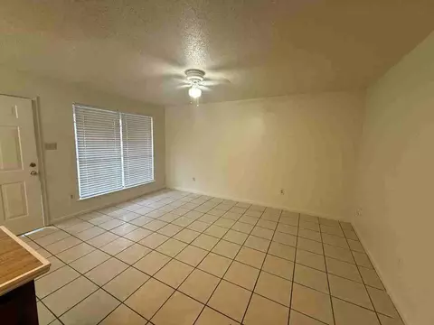 8070 Ned Ave, Baton Rouge, LA 70820