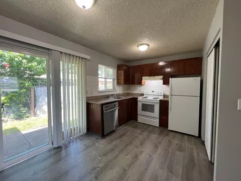 878 SE 187th Ave, Portland, OR 97233