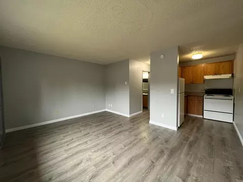 878 SE 187th Ave, Portland, OR 97233