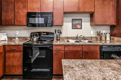 17011 Wright Plz, Omaha, NE 68130 photo 8