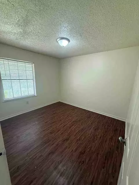 1658 Starboard Dr, Baton Rouge, LA 70820