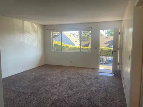 2034 Bath St, Santa Barbara, CA 93105