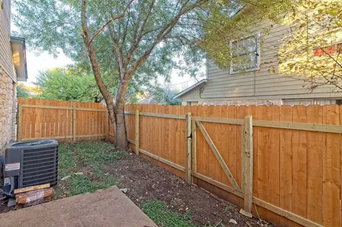 2211 Creekside Ln, Georgetown, TX 78626 photo 22