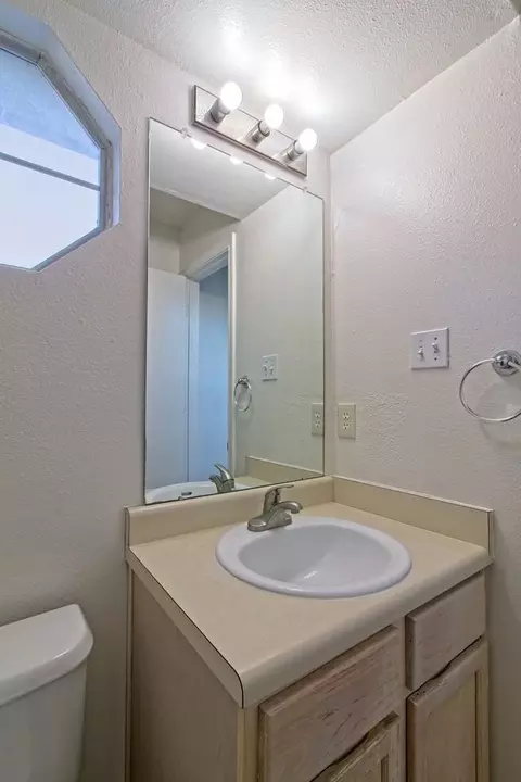 2211 Creekside Ln, Georgetown, TX 78626 photo 20
