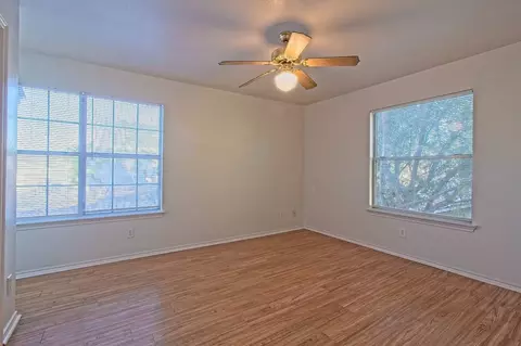 2211 Creekside Ln, Georgetown, TX 78626 photo 15