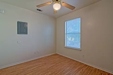 2211 Creekside Ln, Georgetown, TX 78626 photo 19