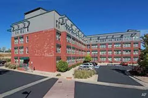 9783 Pyramid Ct, Englewood, CO 80112