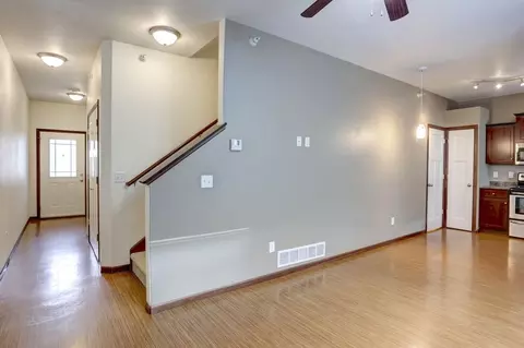 103 Everglades Trl, Mankato, MN 56001