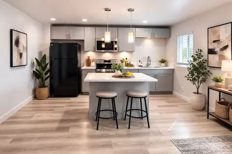2481 Ulric St, San Diego, CA 92111